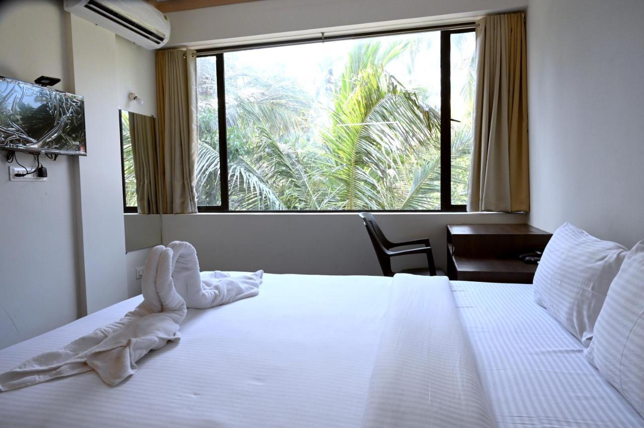 Resort De Goa Calangute Exteriör bild